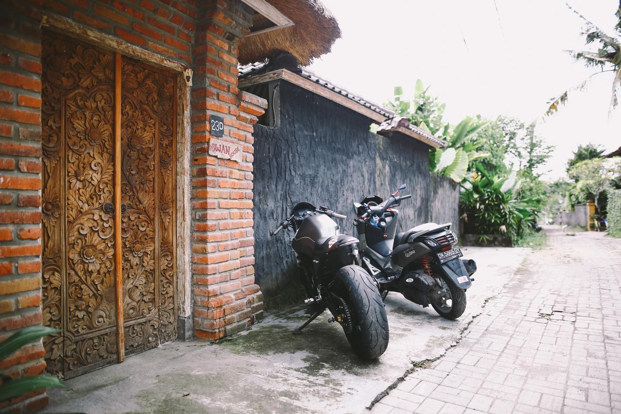 Swan House Canggu Hotel Exterior foto