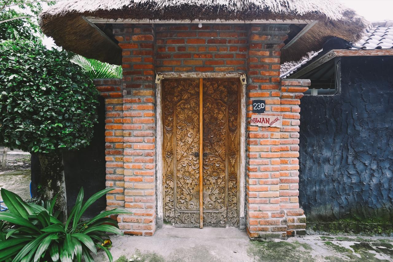 Swan House Canggu Hotel Exterior foto